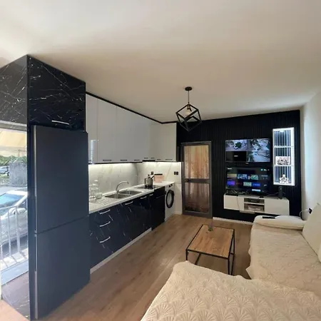 House For Daily Apartment *